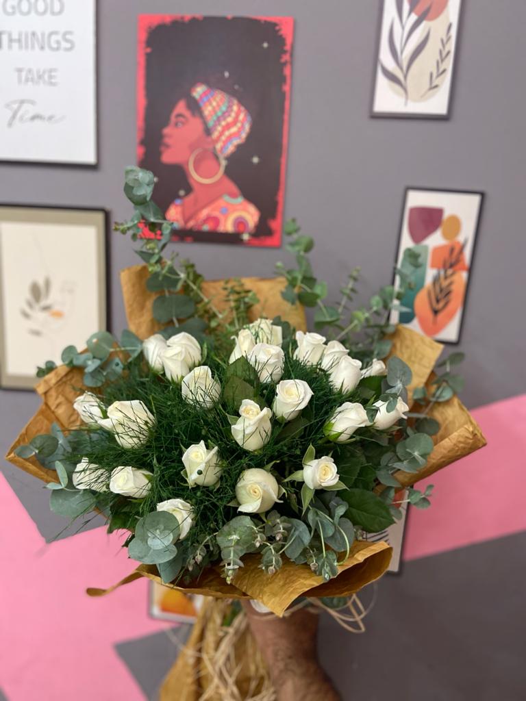 25-adet-beyaz-gul-buketi-snt64